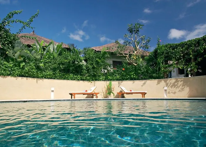 Pat-mase Villa *